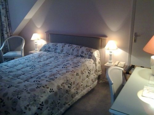 Logis La Marjolaine Hotell Moulay Exteriör bild