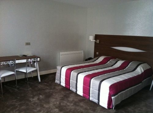 Logis La Marjolaine Hotell Moulay Exteriör bild